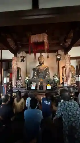 飛鳥寺の{uncategorized: "未分類", other: "その他", undefined: "問題あり", building: "その他建物", grave: "お墓", sacred_gate: "鳥居", guardian: "狛犬", statue: "像", buddha: "仏像", history: "歴史", nature: "自然", garden: "庭園", animal: "動物", pagoda: "塔", temizu: "手水舎", mountain_gate: "山門・神門", sanctuary: "本殿・本堂", subordinate: "末社・摂社", art: "芸術", scenery: "景色", jizo: "地蔵", ema: "絵馬", goshuin: "御朱印", omikuji: "おみくじ", items: "授与品その他", amulet: "お守り", goshuincho: "御朱印帳", eats: "食事", festival: "お祭り", votive_dance: "神楽", shichigosan: "七五三参", wedding: "結婚式", experience: "体験その他", initially: "初詣", around: "周辺", anti_infection: "感染症対策"}