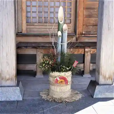 白根三吉神社のその他建物