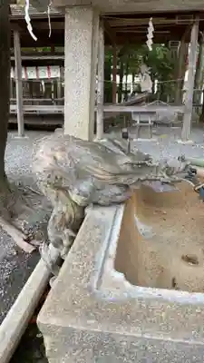 穂高神社本宮の手水舎