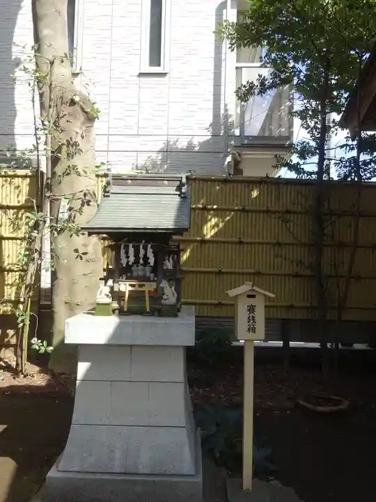 天沼八幡神社の末社・摂社
