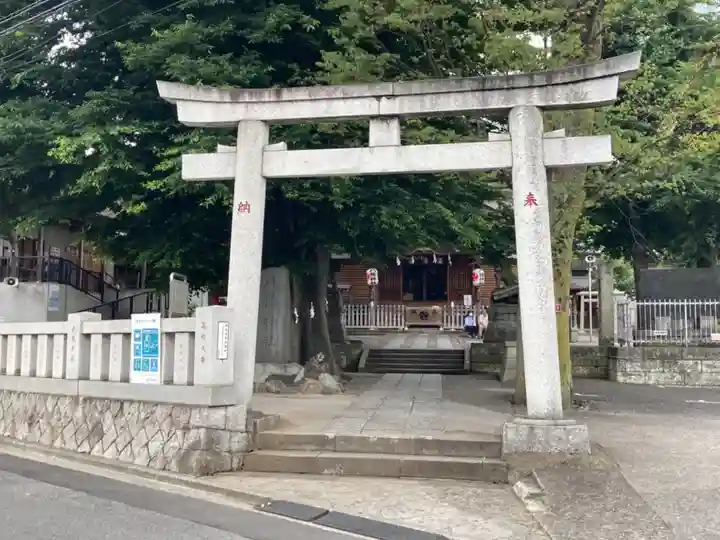 滝野川八幡神社の鳥居