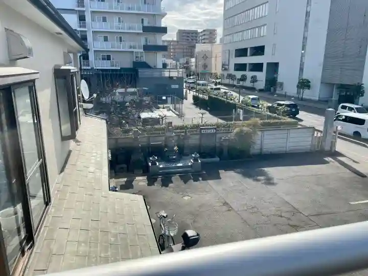 普門院の{uncategorized: "未分類", other: "その他", undefined: "問題あり", building: "その他建物", grave: "お墓", sacred_gate: "鳥居", guardian: "狛犬", statue: "像", buddha: "仏像", history: "歴史", nature: "自然", garden: "庭園", animal: "動物", pagoda: "塔", temizu: "手水舎", mountain_gate: "山門・神門", sanctuary: "本殿・本堂", subordinate: "末社・摂社", art: "芸術", scenery: "景色", jizo: "地蔵", ema: "絵馬", goshuin: "御朱印", omikuji: "おみくじ", items: "授与品その他", amulet: "お守り", goshuincho: "御朱印帳", eats: "食事", festival: "お祭り", votive_dance: "神楽", shichigosan: "七五三参", wedding: "結婚式", experience: "体験その他", initially: "初詣", around: "周辺", anti_infection: "感染症対策"}