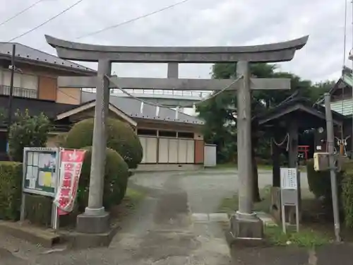 市ヶ尾杉山神社の鳥居