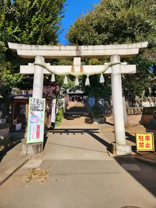 太子堂八幡神社の{uncategorized: "未分類", other: "その他", undefined: "問題あり", building: "その他建物", grave: "お墓", sacred_gate: "鳥居", guardian: "狛犬", statue: "像", buddha: "仏像", history: "歴史", nature: "自然", garden: "庭園", animal: "動物", pagoda: "塔", temizu: "手水舎", mountain_gate: "山門・神門", sanctuary: "本殿・本堂", subordinate: "末社・摂社", art: "芸術", scenery: "景色", jizo: "地蔵", ema: "絵馬", goshuin: "御朱印", omikuji: "おみくじ", items: "授与品その他", amulet: "お守り", goshuincho: "御朱印帳", eats: "食事", festival: "お祭り", votive_dance: "神楽", shichigosan: "七五三参", wedding: "結婚式", experience: "体験その他", initially: "初詣", around: "周辺", anti_infection: "感染症対策"}