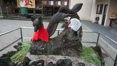 箭弓稲荷神社の狛犬