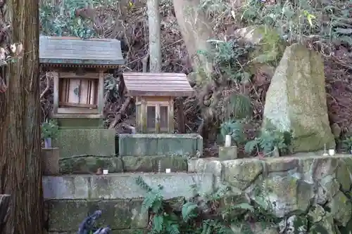 湯泉神社の末社・摂社