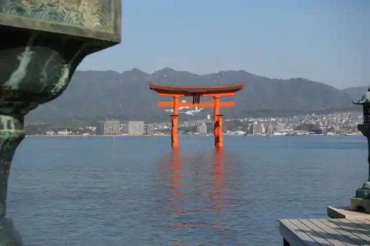厳島神社(広島県)