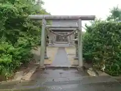 神明社の鳥居