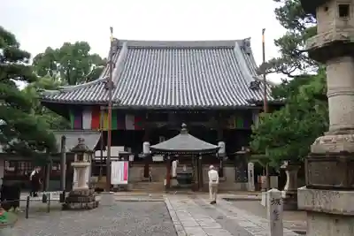 葛井寺の本殿・本堂