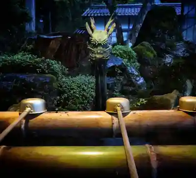 須部神社の手水舎