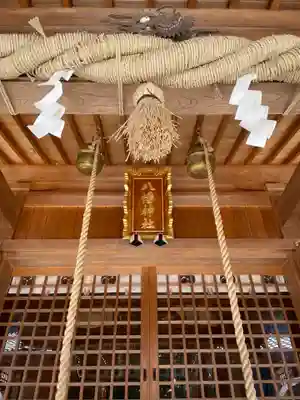 八幡神社の本殿・本堂