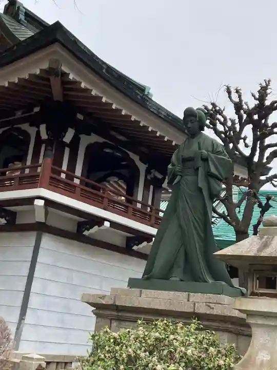 正覚寺の像