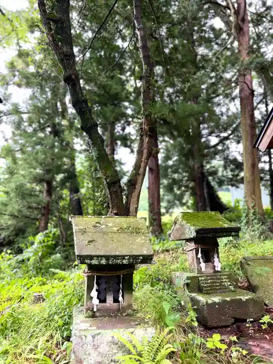 山家神社の末社・摂社