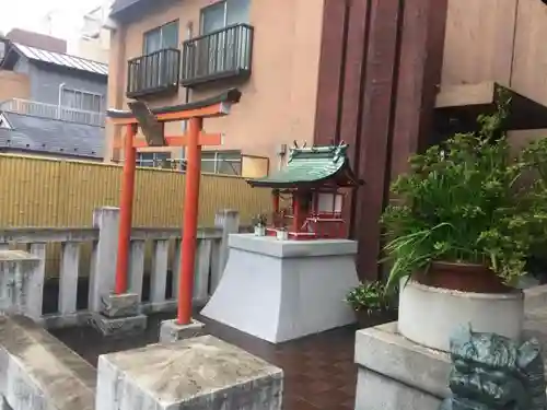 稲荷神社の鳥居