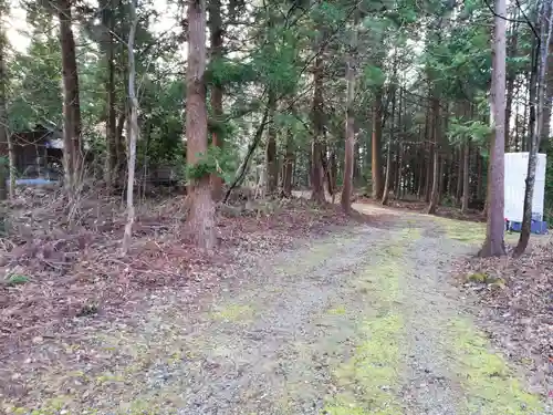 帳附神社の末社