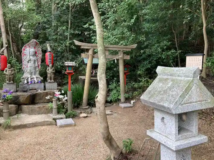 越木岩神社(兵庫県)