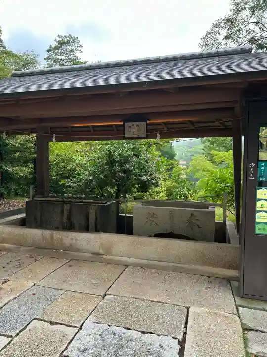 玉井宮東照宮の{uncategorized: "未分類", other: "その他", undefined: "問題あり", building: "その他建物", grave: "お墓", sacred_gate: "鳥居", guardian: "狛犬", statue: "像", buddha: "仏像", history: "歴史", nature: "自然", garden: "庭園", animal: "動物", pagoda: "塔", temizu: "手水舎", mountain_gate: "山門・神門", sanctuary: "本殿・本堂", subordinate: "末社・摂社", art: "芸術", scenery: "景色", jizo: "地蔵", ema: "絵馬", goshuin: "御朱印", omikuji: "おみくじ", items: "授与品その他", amulet: "お守り", goshuincho: "御朱印帳", eats: "食事", festival: "お祭り", votive_dance: "神楽", shichigosan: "七五三参", wedding: "結婚式", experience: "体験その他", initially: "初詣", around: "周辺", anti_infection: "感染症対策"}