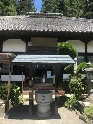 極楽寺の本殿・本堂
