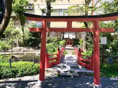 小梳神社の末社・摂社