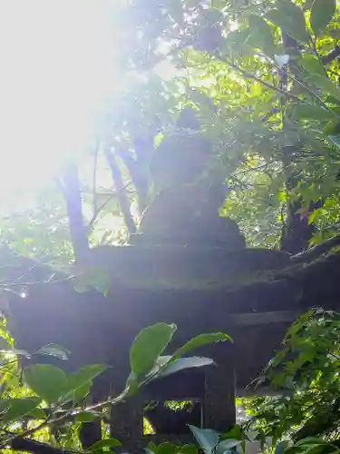 荒倉神社の建物その他