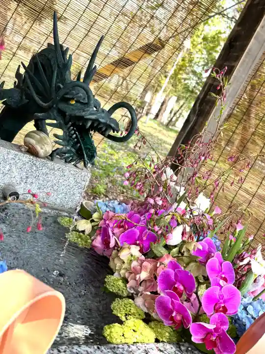 錦山天満宮の{uncategorized: "未分類", other: "その他", undefined: "問題あり", building: "その他建物", grave: "お墓", sacred_gate: "鳥居", guardian: "狛犬", statue: "像", buddha: "仏像", history: "歴史", nature: "自然", garden: "庭園", animal: "動物", pagoda: "塔", temizu: "手水舎", mountain_gate: "山門・神門", sanctuary: "本殿・本堂", subordinate: "末社・摂社", art: "芸術", scenery: "景色", jizo: "地蔵", ema: "絵馬", goshuin: "御朱印", omikuji: "おみくじ", items: "授与品その他", amulet: "お守り", goshuincho: "御朱印帳", eats: "食事", festival: "お祭り", votive_dance: "神楽", shichigosan: "七五三参", wedding: "結婚式", experience: "体験その他", initially: "初詣", around: "周辺", anti_infection: "感染症対策"}