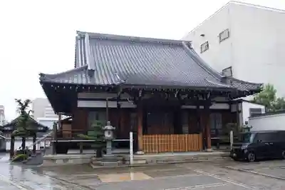 上徳寺の本殿・本堂