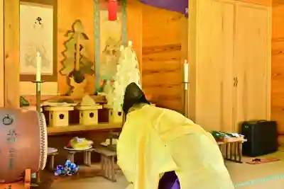 郡殿の池弁財天社(新潟県)