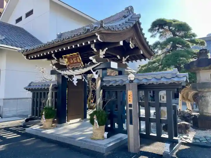 瑞光寺の{uncategorized: "未分類", other: "その他", undefined: "問題あり", building: "その他建物", grave: "お墓", sacred_gate: "鳥居", guardian: "狛犬", statue: "像", buddha: "仏像", history: "歴史", nature: "自然", garden: "庭園", animal: "動物", pagoda: "塔", temizu: "手水舎", mountain_gate: "山門・神門", sanctuary: "本殿・本堂", subordinate: "末社・摂社", art: "芸術", scenery: "景色", jizo: "地蔵", ema: "絵馬", goshuin: "御朱印", omikuji: "おみくじ", items: "授与品その他", amulet: "お守り", goshuincho: "御朱印帳", eats: "食事", festival: "お祭り", votive_dance: "神楽", shichigosan: "七五三参", wedding: "結婚式", experience: "体験その他", initially: "初詣", around: "周辺", anti_infection: "感染症対策"}