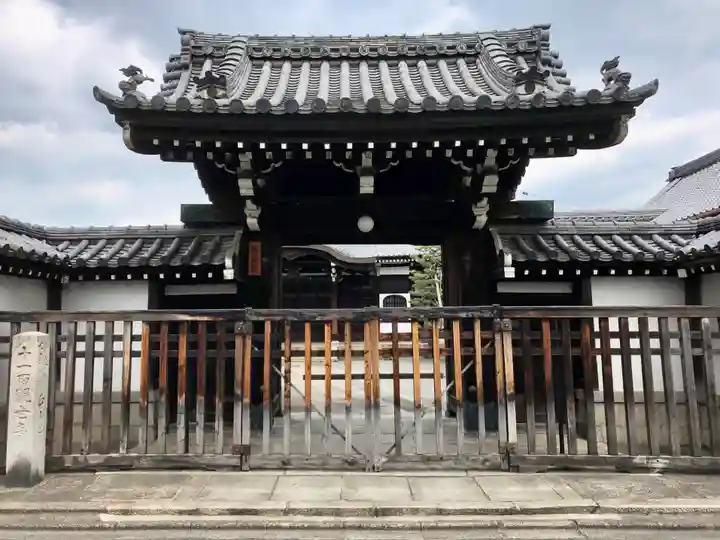 正運寺の山門・神門