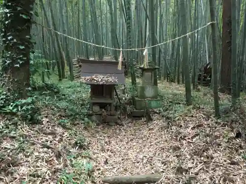 阿弥神社の末社