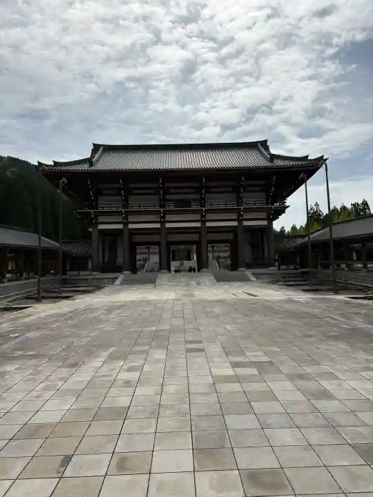 清大寺(越前大仏)の{uncategorized: "未分類", other: "その他", undefined: "問題あり", building: "その他建物", grave: "お墓", sacred_gate: "鳥居", guardian: "狛犬", statue: "像", buddha: "仏像", history: "歴史", nature: "自然", garden: "庭園", animal: "動物", pagoda: "塔", temizu: "手水舎", mountain_gate: "山門・神門", sanctuary: "本殿・本堂", subordinate: "末社・摂社", art: "芸術", scenery: "景色", jizo: "地蔵", ema: "絵馬", goshuin: "御朱印", omikuji: "おみくじ", items: "授与品その他", amulet: "お守り", goshuincho: "御朱印帳", eats: "食事", festival: "お祭り", votive_dance: "神楽", shichigosan: "七五三参", wedding: "結婚式", experience: "体験その他", initially: "初詣", around: "周辺", anti_infection: "感染症対策"}