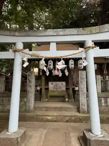 御霊神社の{uncategorized: "未分類", other: "その他", undefined: "問題あり", building: "その他建物", grave: "お墓", sacred_gate: "鳥居", guardian: "狛犬", statue: "像", buddha: "仏像", history: "歴史", nature: "自然", garden: "庭園", animal: "動物", pagoda: "塔", temizu: "手水舎", mountain_gate: "山門・神門", sanctuary: "本殿・本堂", subordinate: "末社・摂社", art: "芸術", scenery: "景色", jizo: "地蔵", ema: "絵馬", goshuin: "御朱印", omikuji: "おみくじ", items: "授与品その他", amulet: "お守り", goshuincho: "御朱印帳", eats: "食事", festival: "お祭り", votive_dance: "神楽", shichigosan: "七五三参", wedding: "結婚式", experience: "体験その他", initially: "初詣", around: "周辺", anti_infection: "感染症対策"}