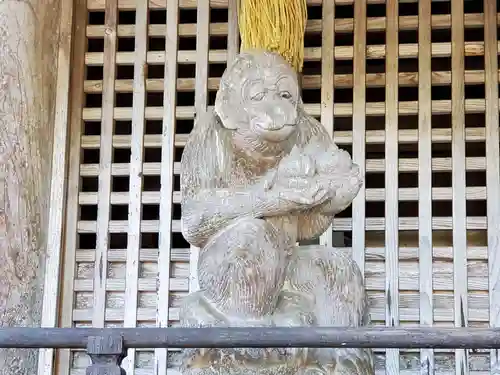 新井神社の狛犬