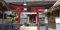 青雲稲荷神社の鳥居
