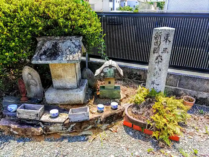 法厳寺の建物その他