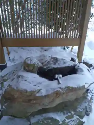 立木八幡神社の手水舎