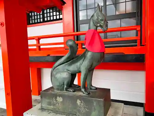 福徳稲荷神社の狛犬