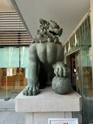 水天宮の{uncategorized: "未分類", other: "その他", undefined: "問題あり", building: "その他建物", grave: "お墓", sacred_gate: "鳥居", guardian: "狛犬", statue: "像", buddha: "仏像", history: "歴史", nature: "自然", garden: "庭園", animal: "動物", pagoda: "塔", temizu: "手水舎", mountain_gate: "山門・神門", sanctuary: "本殿・本堂", subordinate: "末社・摂社", art: "芸術", scenery: "景色", jizo: "地蔵", ema: "絵馬", goshuin: "御朱印", omikuji: "おみくじ", items: "授与品その他", amulet: "お守り", goshuincho: "御朱印帳", eats: "食事", festival: "お祭り", votive_dance: "神楽", shichigosan: "七五三参", wedding: "結婚式", experience: "体験その他", initially: "初詣", around: "周辺", anti_infection: "感染症対策"}