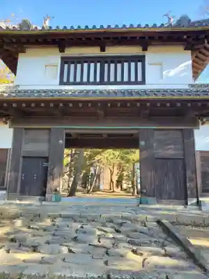 聖徳太子堂の山門・神門
