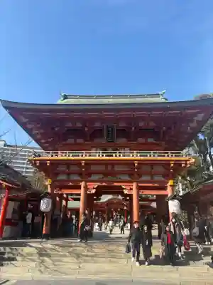 生田神社の{uncategorized: "未分類", other: "その他", undefined: "問題あり", building: "その他建物", grave: "お墓", sacred_gate: "鳥居", guardian: "狛犬", statue: "像", buddha: "仏像", history: "歴史", nature: "自然", garden: "庭園", animal: "動物", pagoda: "塔", temizu: "手水舎", mountain_gate: "山門・神門", sanctuary: "本殿・本堂", subordinate: "末社・摂社", art: "芸術", scenery: "景色", jizo: "地蔵", ema: "絵馬", goshuin: "御朱印", omikuji: "おみくじ", items: "授与品その他", amulet: "お守り", goshuincho: "御朱印帳", eats: "食事", festival: "お祭り", votive_dance: "神楽", shichigosan: "七五三参", wedding: "結婚式", experience: "体験その他", initially: "初詣", around: "周辺", anti_infection: "感染症対策"}