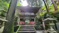 大嶽山那賀都神社の山門・神門
