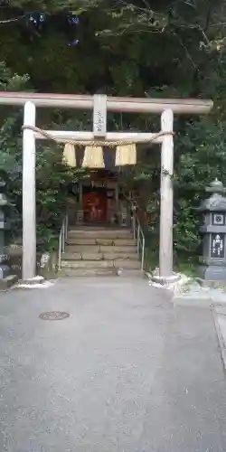 荒立神社の鳥居