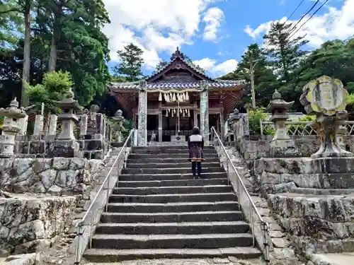 高祖神社の本殿