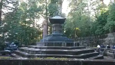 日光東照宮の{uncategorized: "未分類", other: "その他", undefined: "問題あり", building: "その他建物", grave: "お墓", sacred_gate: "鳥居", guardian: "狛犬", statue: "像", buddha: "仏像", history: "歴史", nature: "自然", garden: "庭園", animal: "動物", pagoda: "塔", temizu: "手水舎", mountain_gate: "山門・神門", sanctuary: "本殿・本堂", subordinate: "末社・摂社", art: "芸術", scenery: "景色", jizo: "地蔵", ema: "絵馬", goshuin: "御朱印", omikuji: "おみくじ", items: "授与品その他", amulet: "お守り", goshuincho: "御朱印帳", eats: "食事", festival: "お祭り", votive_dance: "神楽", shichigosan: "七五三参", wedding: "結婚式", experience: "体験その他", initially: "初詣", around: "周辺", anti_infection: "感染症対策"}