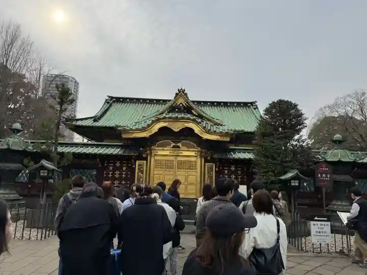 上野東照宮の{uncategorized: "未分類", other: "その他", undefined: "問題あり", building: "その他建物", grave: "お墓", sacred_gate: "鳥居", guardian: "狛犬", statue: "像", buddha: "仏像", history: "歴史", nature: "自然", garden: "庭園", animal: "動物", pagoda: "塔", temizu: "手水舎", mountain_gate: "山門・神門", sanctuary: "本殿・本堂", subordinate: "末社・摂社", art: "芸術", scenery: "景色", jizo: "地蔵", ema: "絵馬", goshuin: "御朱印", omikuji: "おみくじ", items: "授与品その他", amulet: "お守り", goshuincho: "御朱印帳", eats: "食事", festival: "お祭り", votive_dance: "神楽", shichigosan: "七五三参", wedding: "結婚式", experience: "体験その他", initially: "初詣", around: "周辺", anti_infection: "感染症対策"}