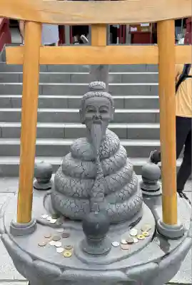 寛永寺不忍池弁天堂の像