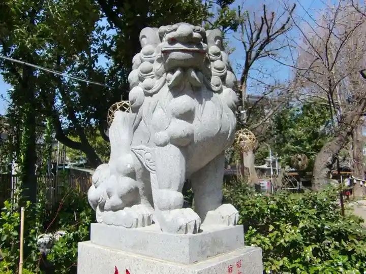 菊田神社の狛犬