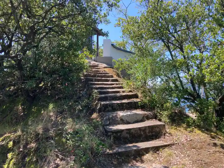 弁財天神社の景色