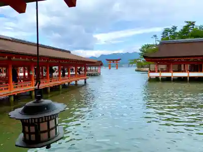 厳島神社(広島県)