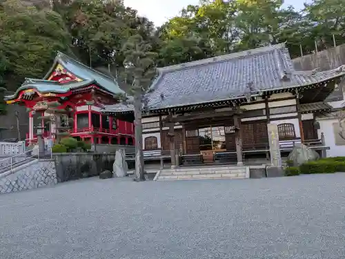 海向山岩松寺金蔵院の{uncategorized: "未分類", other: "その他", undefined: "問題あり", building: "その他建物", grave: "お墓", sacred_gate: "鳥居", guardian: "狛犬", statue: "像", buddha: "仏像", history: "歴史", nature: "自然", garden: "庭園", animal: "動物", pagoda: "塔", temizu: "手水舎", mountain_gate: "山門・神門", sanctuary: "本殿・本堂", subordinate: "末社・摂社", art: "芸術", scenery: "景色", jizo: "地蔵", ema: "絵馬", goshuin: "御朱印", omikuji: "おみくじ", items: "授与品その他", amulet: "お守り", goshuincho: "御朱印帳", eats: "食事", festival: "お祭り", votive_dance: "神楽", shichigosan: "七五三参", wedding: "結婚式", experience: "体験その他", initially: "初詣", around: "周辺", anti_infection: "感染症対策"}